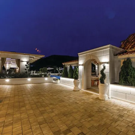 Casa de Férias Luxury Malo Trogir
